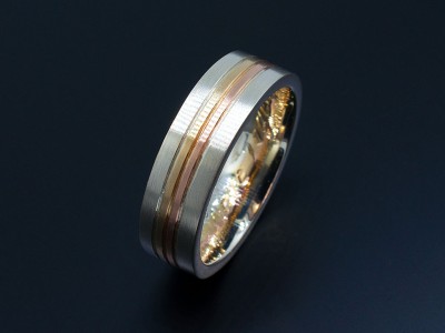 18kt Red, Yellow and White Gold Gents Wedding Ring.