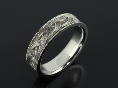 Gents Celtic Filigree Design Platinum Wedding Ring.