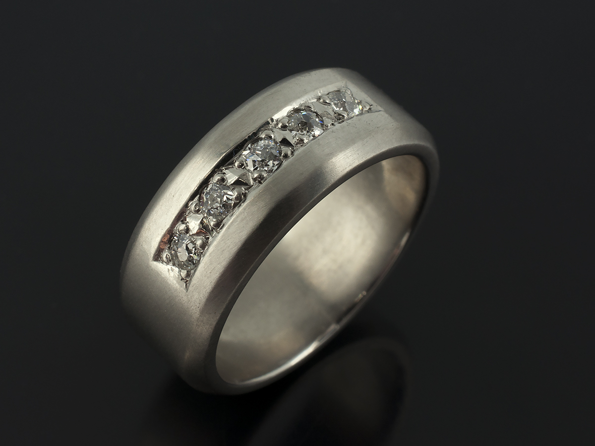 Mens Engagement Rings Glasgow | Male Diamond Engagement Rings Scotland