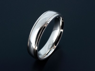 Gents Palladium polished Wedding Ring with 2 Grooved Lines.