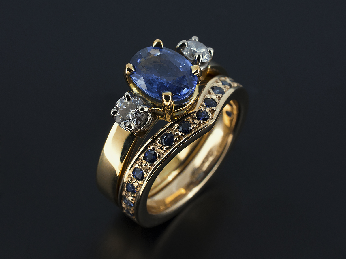 Coloured Precious Stone Rings in Sapphire, Emerald, Ruby