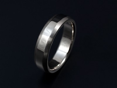 Palladium Gents Wedding Ring 7mm with Chamfered Edges. Polished and Brushed Finish.