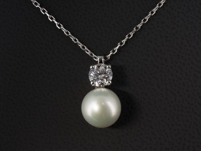 18kt White Gold Pearl and Diamond Drop Pendant, Round Brilliant Cut Diamond 0.91ct E Colour SI1 Clarity with Freshwater Ivory Pearl