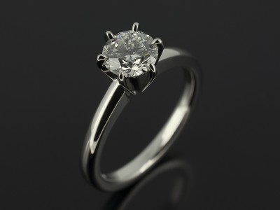 Round Brilliant 0.91ct E Colour VS2 Clarity 6 Claw Platinum Solitaire Design.