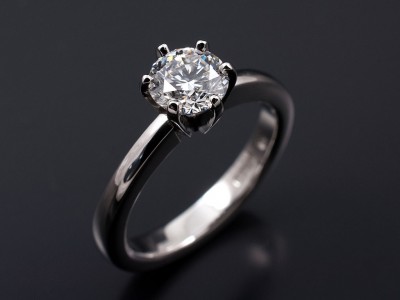 Round Brilliant 0.90ct E VS2 in a Hand Made 6 Claw Platinum Setting.