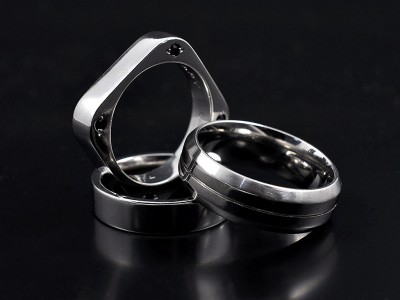 Selection of Gents Wedding Rings in Platinum
