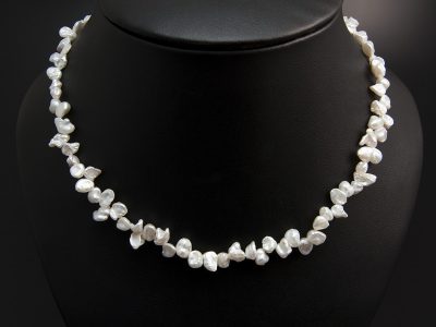 White Freshwater Keshi Pearl Necklace With Silver A Carabiner Clasp