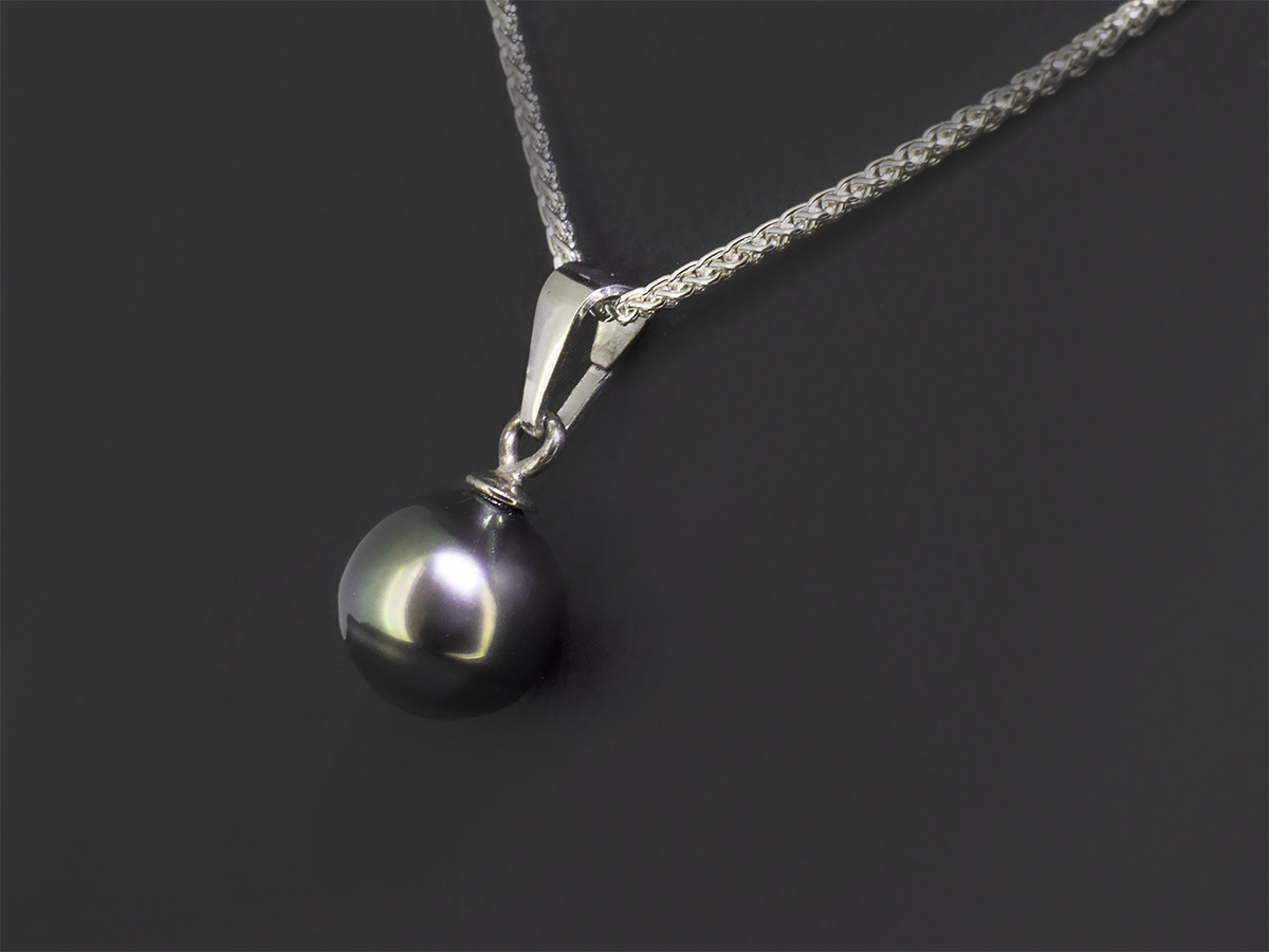 Round Tahitian Pearl Pendant Necklace Set in Solid Silver Bale - Blair ...
