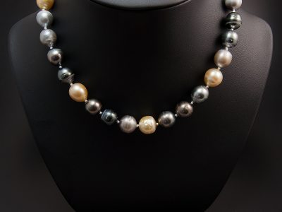 Multi Tone Tahitian & Baroque Salt Water Pearl Necklace 9.8-11.5mm With Silver Magnetic Oval Patterned Clasp