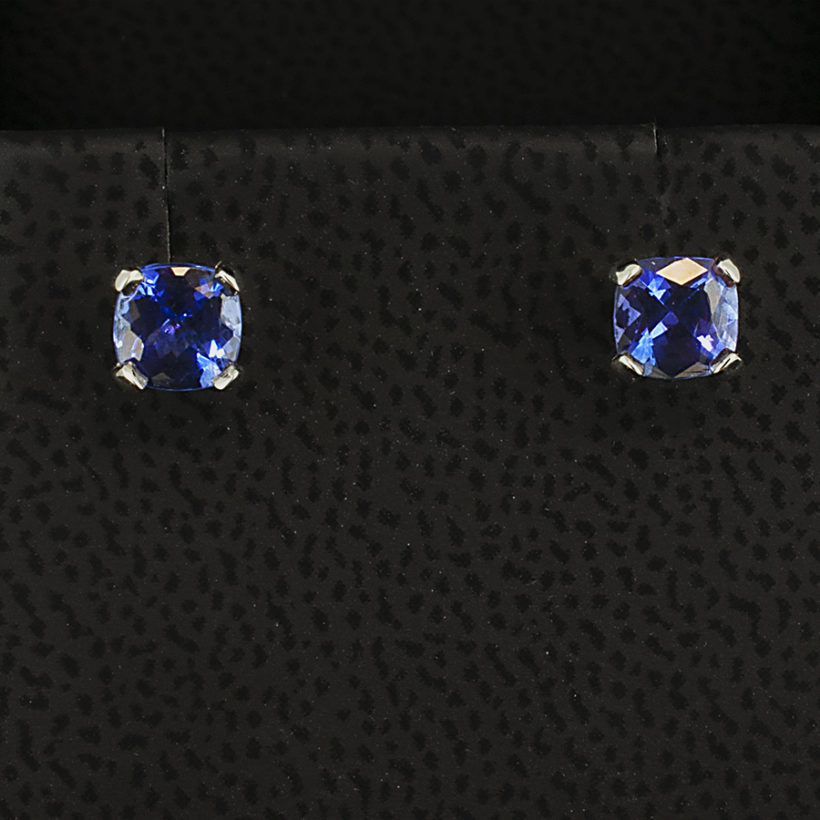 4 Claw Tanzanite Stud Earrings
