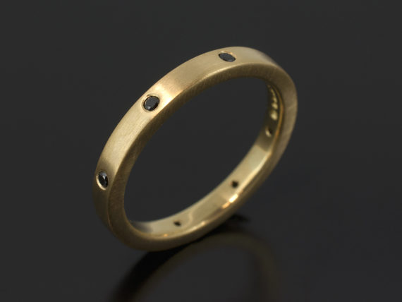Ladies Wedding Ring - Unique and Bespoke Designs for Inspiration