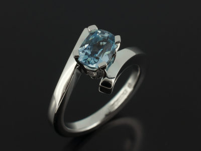 Aquamarine 1.09ct in 4 Claw Palladium Twist Design Ring