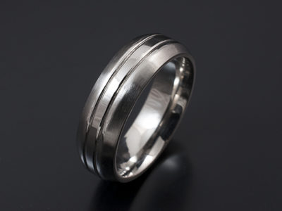 Gents Chamfered and Grooved Wedding Ring