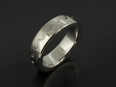 Gents platinum geared wedding ring