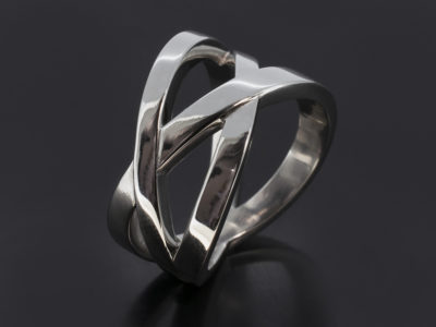 Platinum Crosssover Design Thumb Ring