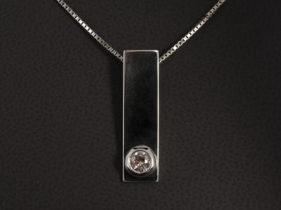 18kt White Gold Rub Over Set Pendant, 0.30ct Old Miners Cut Diamond on Box Chain