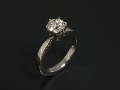 Ladies Solitaire Diamond Engagement Ring, Platinum 6 Claw Design, Round Brilliant Cut Diamond 0.90ct F Colour VS2 Clarity