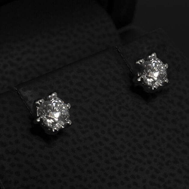 6 Claw Set Diamond Stud Earrings in 18kt White Gold 0.80ct Lab Grown Round Brilliant Cut Diamonds