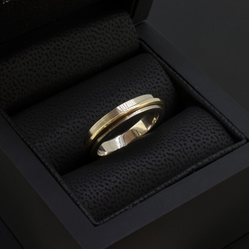 Gents Wedding Ring 18kt White Gold with Raised Offset 18kt Yellow Gold Detail