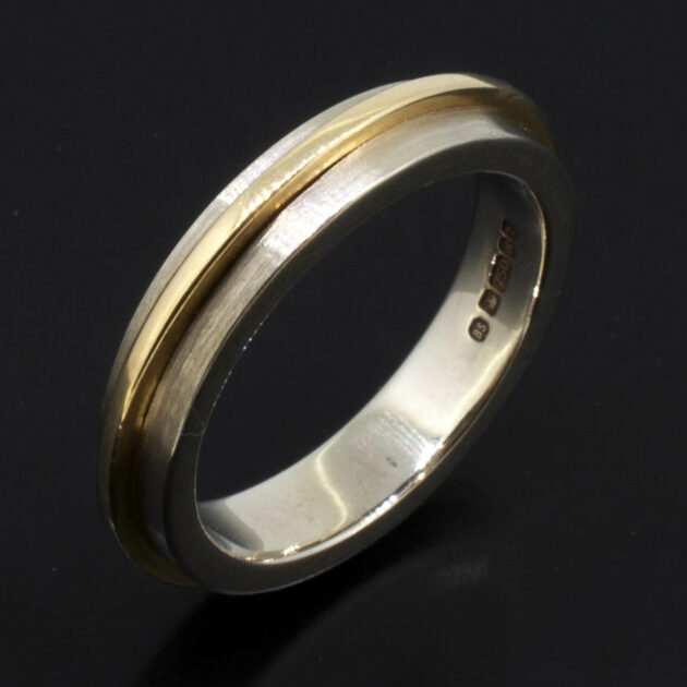 Gents Wedding Ring 18kt White Gold with Raised Offset 18kt Yellow Gold Detail