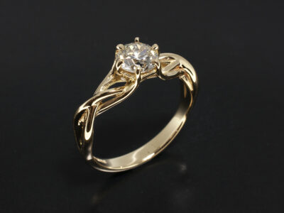 Ladies Diamond Solitaire Engagement Ring, 18kt Yellow Gold 6 Claw Lattice Cross Over Design, Round Brilliant Cut Diamond 0.71ct