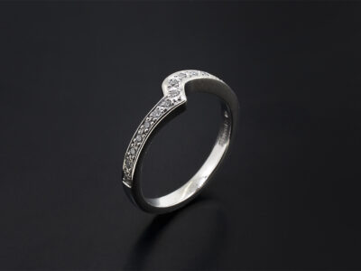Ladies Diamond Set Fitted Wedding Ring, 9kt White Gold Pavé Set Design, Round Brilliant Cut Diamonds, F Colour, VS Clarity