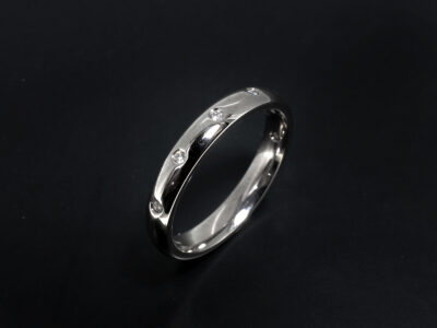 Ladies Diamond Wedding Band, 18kt White Gold Gypsy Set Court Shape Design, Round Brilliant Cut Diamonds x6