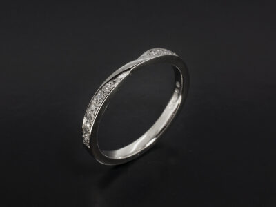Ladies Diamond Set Wedding Ring, Platinum Pavé Set Twist Design, Round Brilliant Cut Lab Grown Diamonds, F Colour, VS Clarity