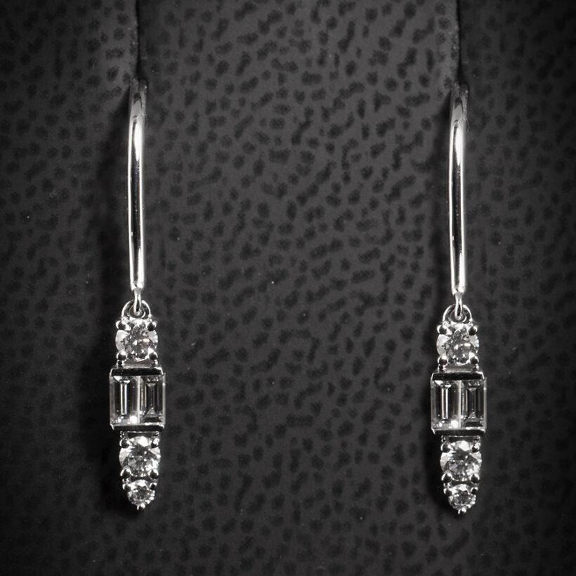 Art Deco Design Diamond Drop Earrings, 0.45ct, 18kt White Gold with Shepherds Hook Fittings