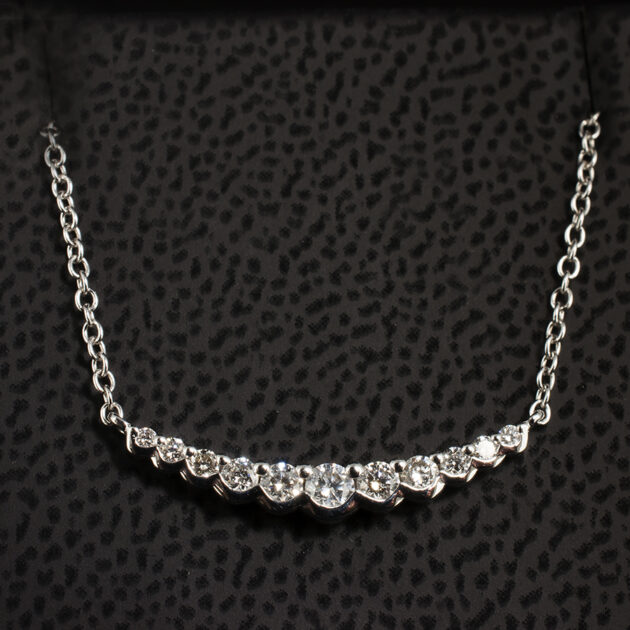 Diamond Arc Design Necklace in 18kt White Gold, 0.33ct Total