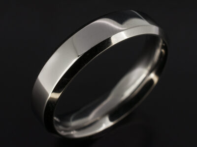 Gents Wedding Band, Platinum Bevelled Edge Design, 5mm Width