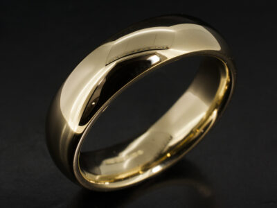 Gents Wedding Ring, 18kt Yellow Gold Court Shape Design, 4.5mm Width