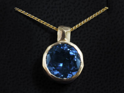 9kt Yellow Gold Rub over Set Solitaire Topaz Pendant, Round Cut Swiss Topaz 6.80ct, Hammered Finish