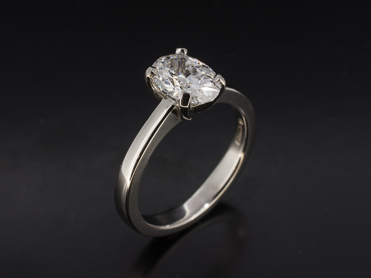 Buy Brilliant Cut Four Claw Classic Solitaire Engagement Ring Online