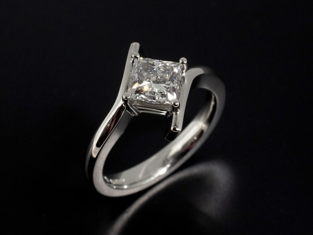 Diamond engagement rings Glasgow Bespoke rings and jewellery