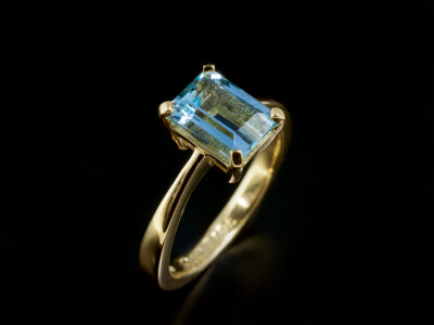 Ladies Solitaire Aquamarine Engagement Ring, 18kt Yellow Gold 4 Claw Set Basket Design, Octagonal Cut Aquamarine 1.41ct
