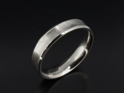 Gents Bevelled Edge Concave Design Wedding Band, Platinum with Brushed inner, Polished outer