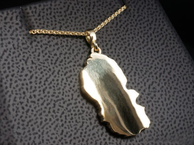 18kt Yellow Gold Arran Pendant, Scottish Island Design, Solid Gold Straight Bale on a Spiga Chain