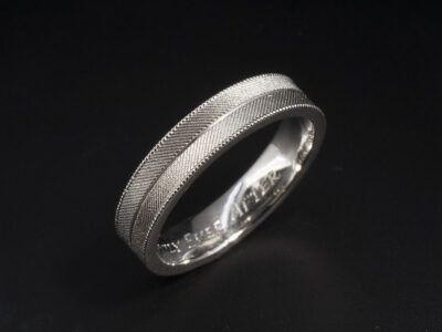 Gents Feather Design Wedding Ring, Platinum Design with Millgrain Edge, 5mm Width