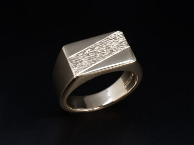 Gents Signet Ring, 9kt Yellow Gold Design with Bark Textured Detail