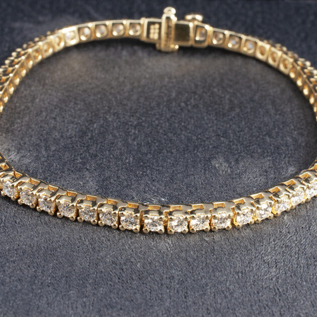 18kt Yellow Gold Lab Grown Princess Cut Diamond Tennis Bracelet, 4ct Total