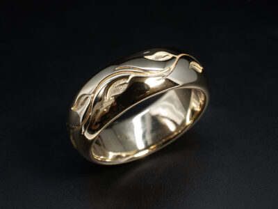 Gents Leaf Detail Wedding Ring, 14kt Yellow Gold, D Shaped Design, 8mm Width