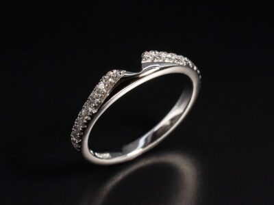 Ladies Diamond Wedding Ring, Platinum Castle Set Design, Round Brilliant Cut Diamonds 0.18ct Total (18)