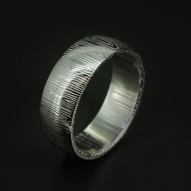 Damascus Steel Gents Wedding Ring Bluetongue Round Pattern 7mm Width Size R
