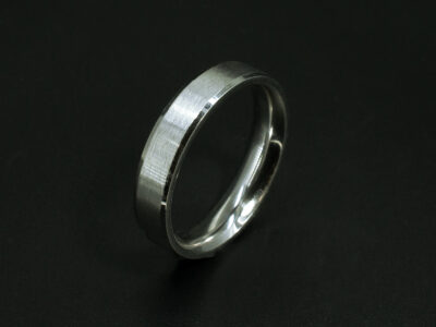 Gents Platinum Wedding Ring, Chamfered Edge Design, Brushed Centre, Polished Edge