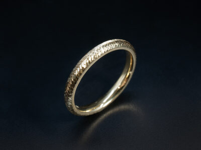 Ladies Textured Gold Wedding Ring, 18kt Yellow Gold Court Shaped Design, 2.5mm Width