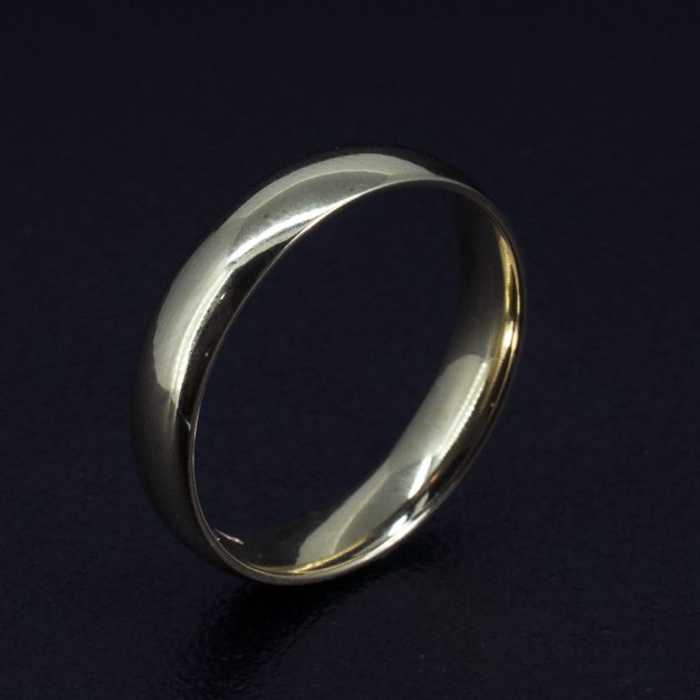 Gents 18kt Yellow Gold Court Shape Lightweight Wedding Ring 4mm Width Polished Finish