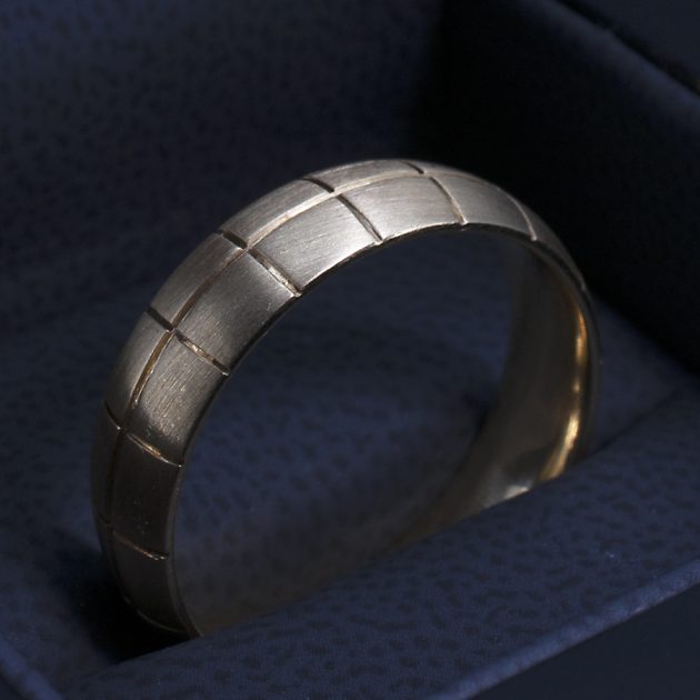 Gents 9kt Yellow Gold Court Shape Wedding Band with Engraved Tram Lines 6mm