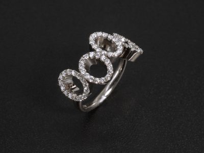 Ladies Diamond Oval Dress Ring, 18kt White Gold Castle Set Design, Round Brilliant Cut Diamonds 0.54ct Total (60)